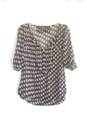 Angie Sheer Top Floral Short‎ Sleeve Studded